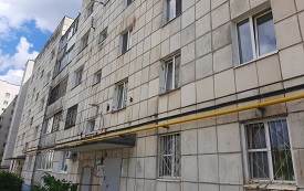 Покраска газовой трубы дома по адресу ул. Героев Хасана, 157